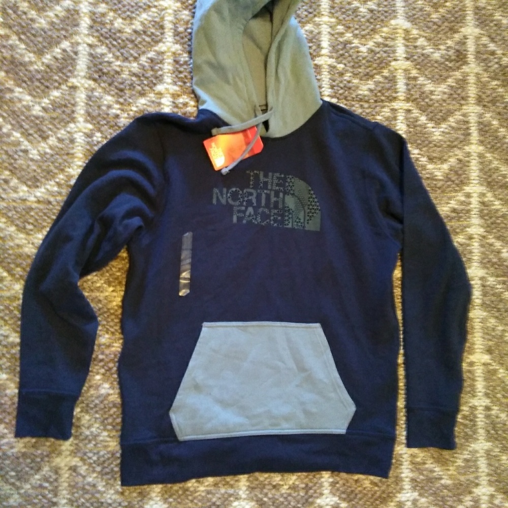The North Face Hoodie Pullover